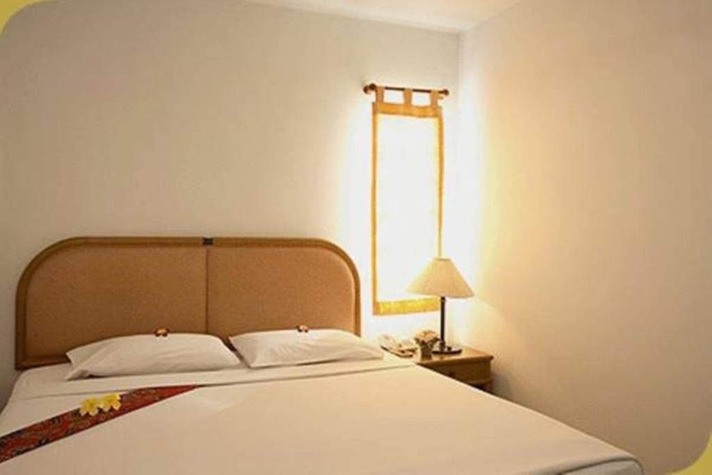 Regent Silom Hotel Банкок Екстериор снимка